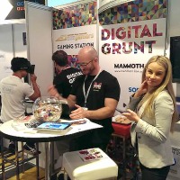 Adtech Mammoth Stand 